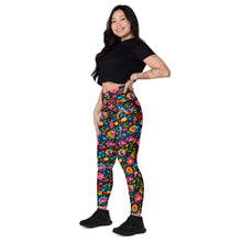 Load image into Gallery viewer, Chalchuapa Crossover leggings with pockets
